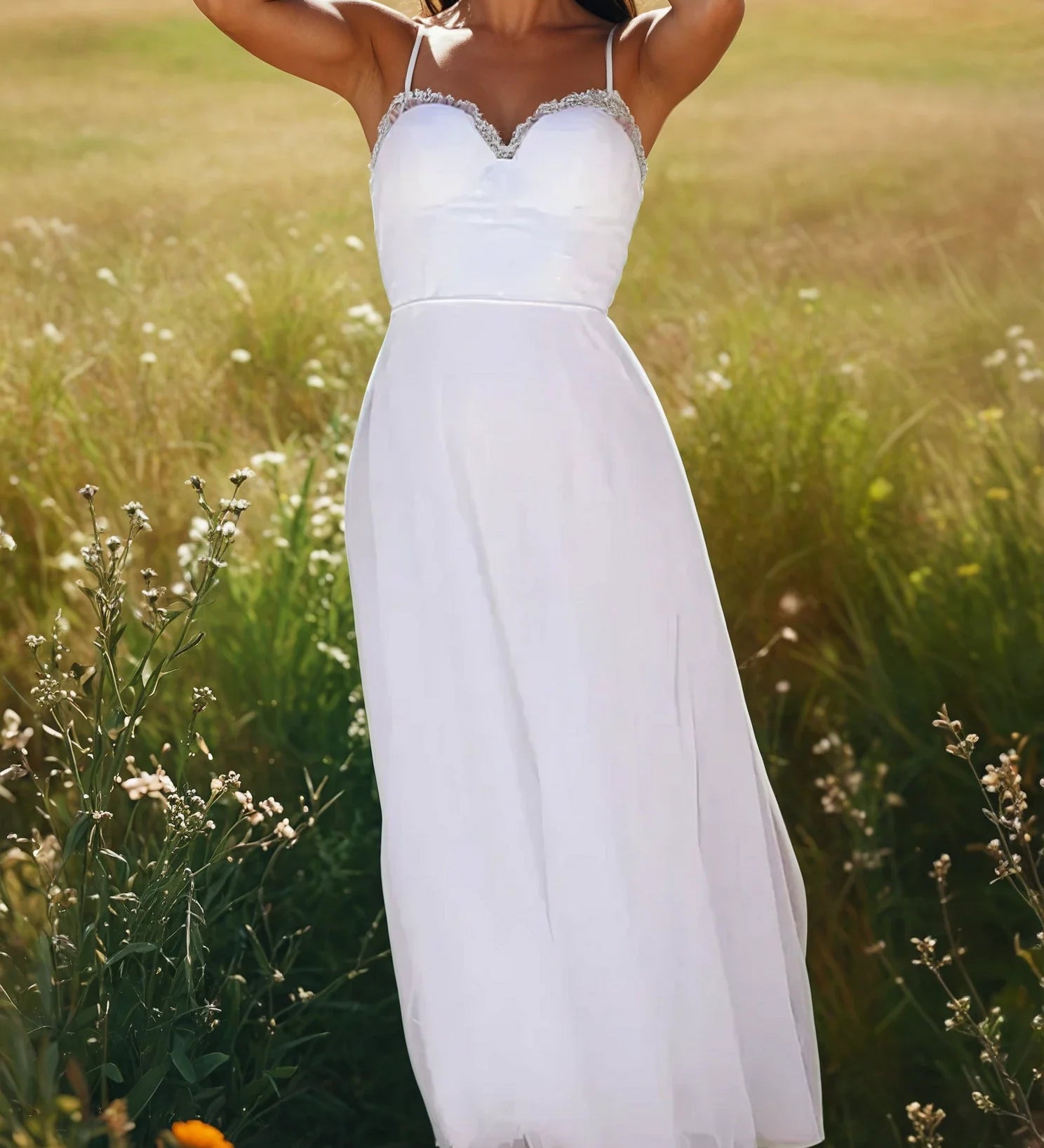 Vestido Midi Romántico de Tul con Tirantes Finos