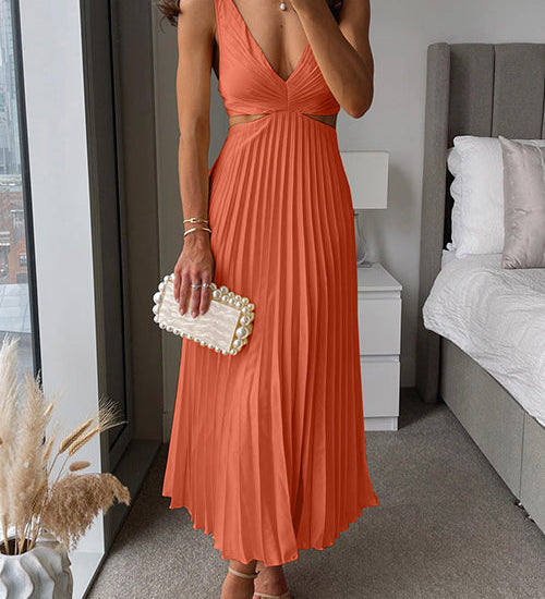 Vestido plisado midi con escote profundo y espalda descubierta