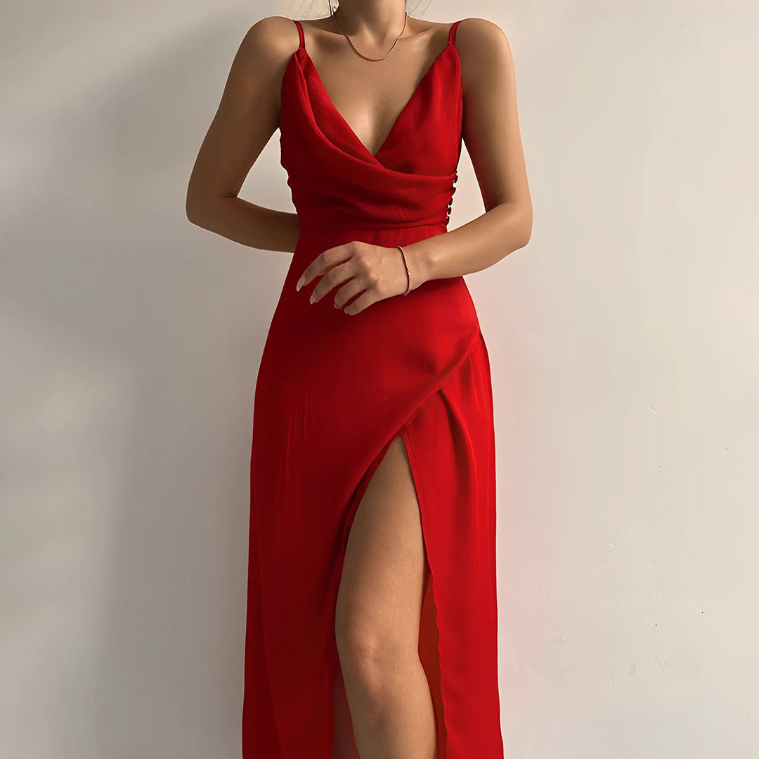 Vestido Elegante con Tirantes y Abertura