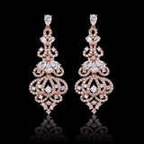 Pendientes tipo chandelier con cristales – joyas de noche para mujer