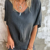Blusa Beige con Escote en V y Cintura Fruncida para Mujer