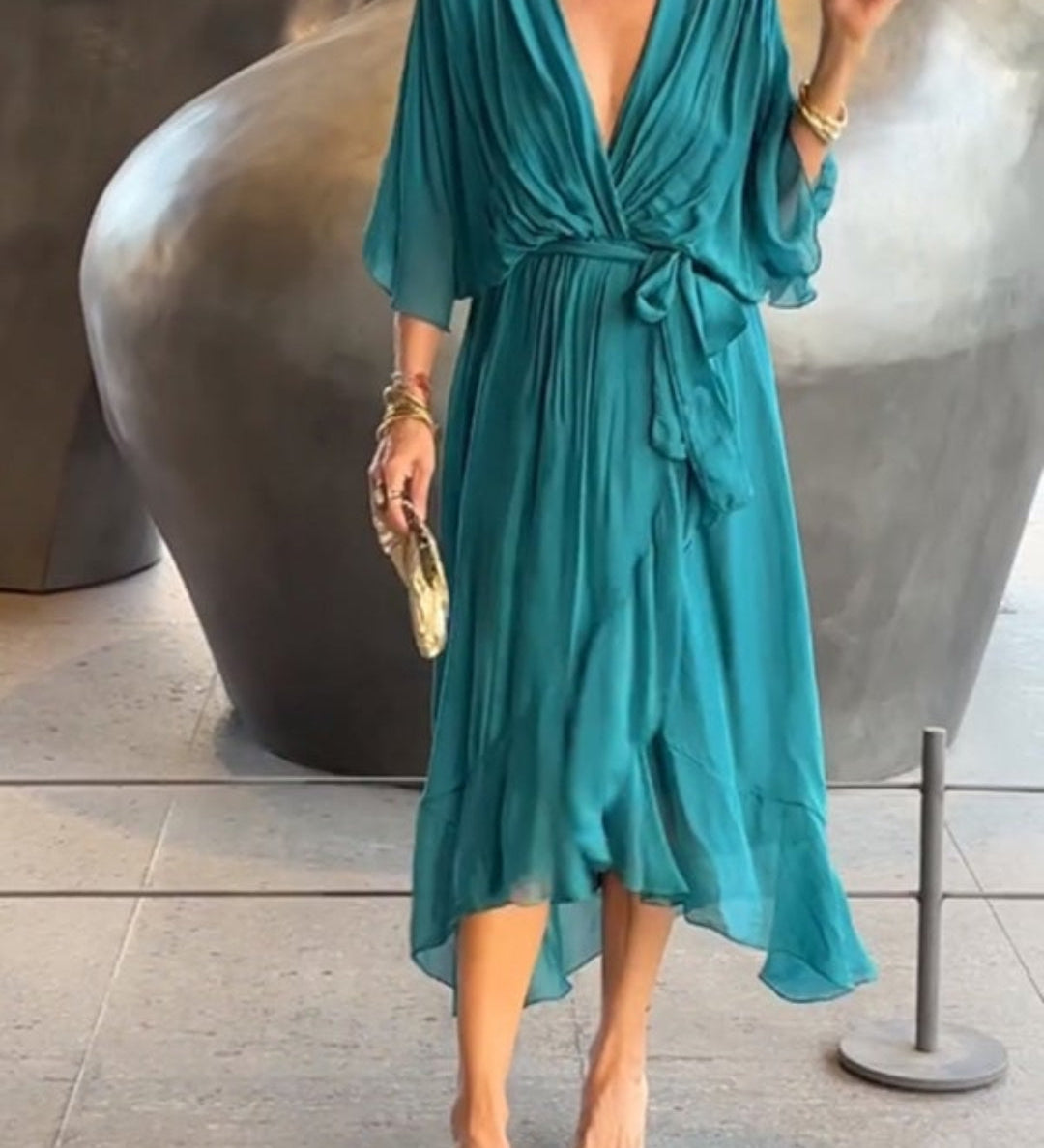 Vestido Midi Cruzado de Gasa con Manga Amplia y Cinturó