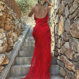 Vestido largo con volantes en capas y tirantes finos