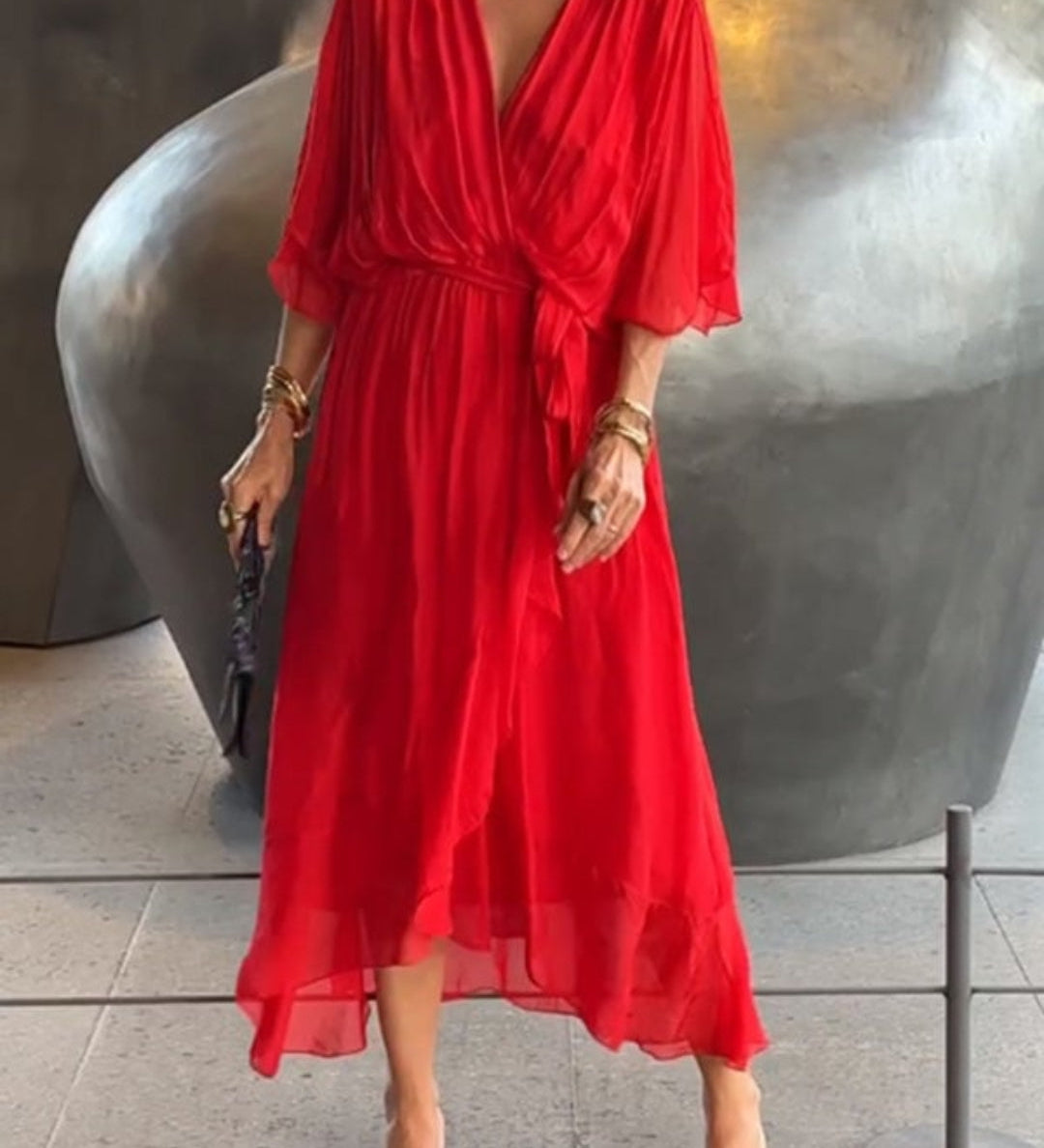 Vestido Midi Cruzado de Gasa con Manga Amplia y Cinturó