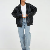Chaqueta bomber oversize efecto piel en marrón oscuro