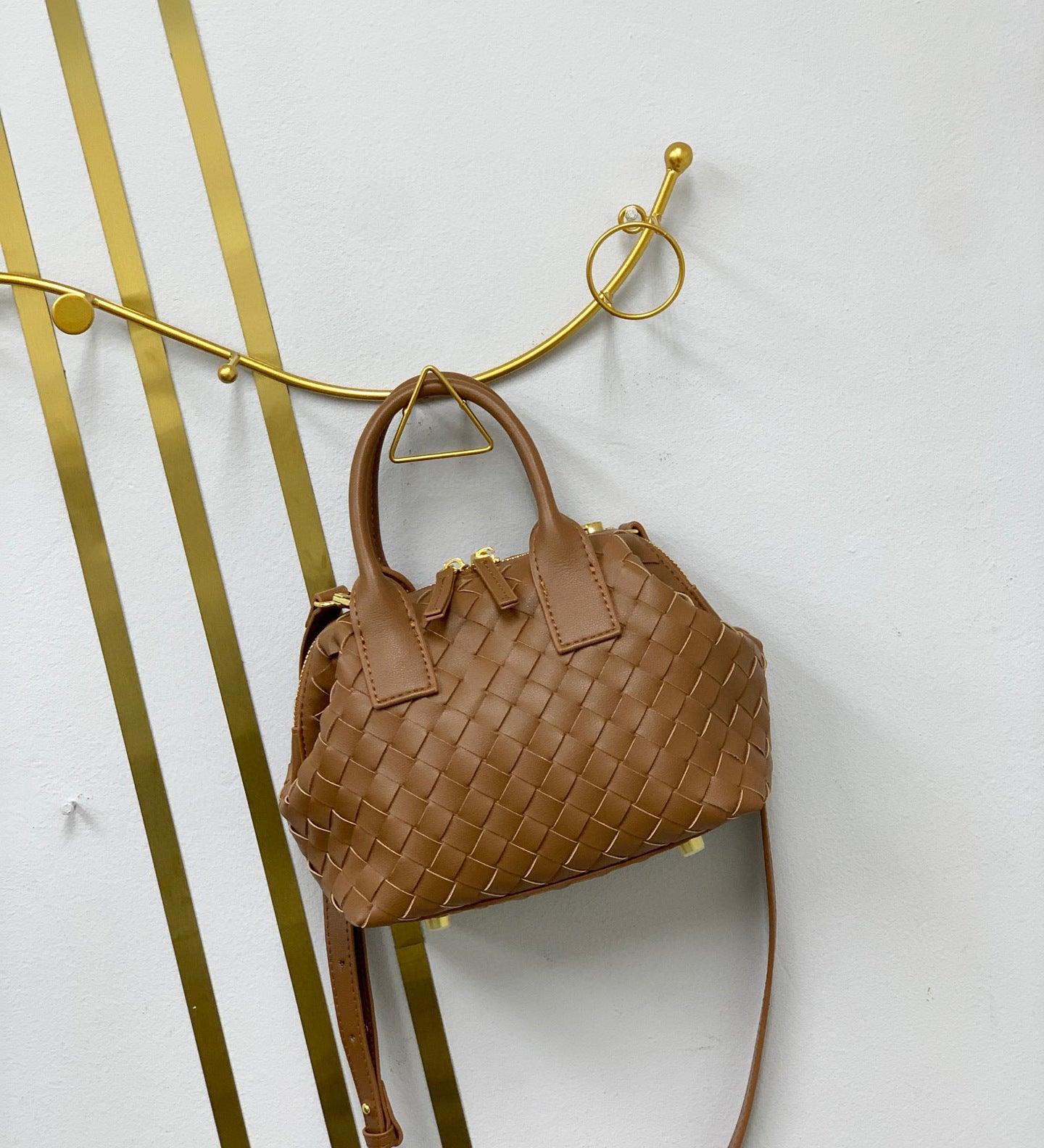 Bolso Boston Sienna – Cuero Auténtico Trenzado con Cremallera