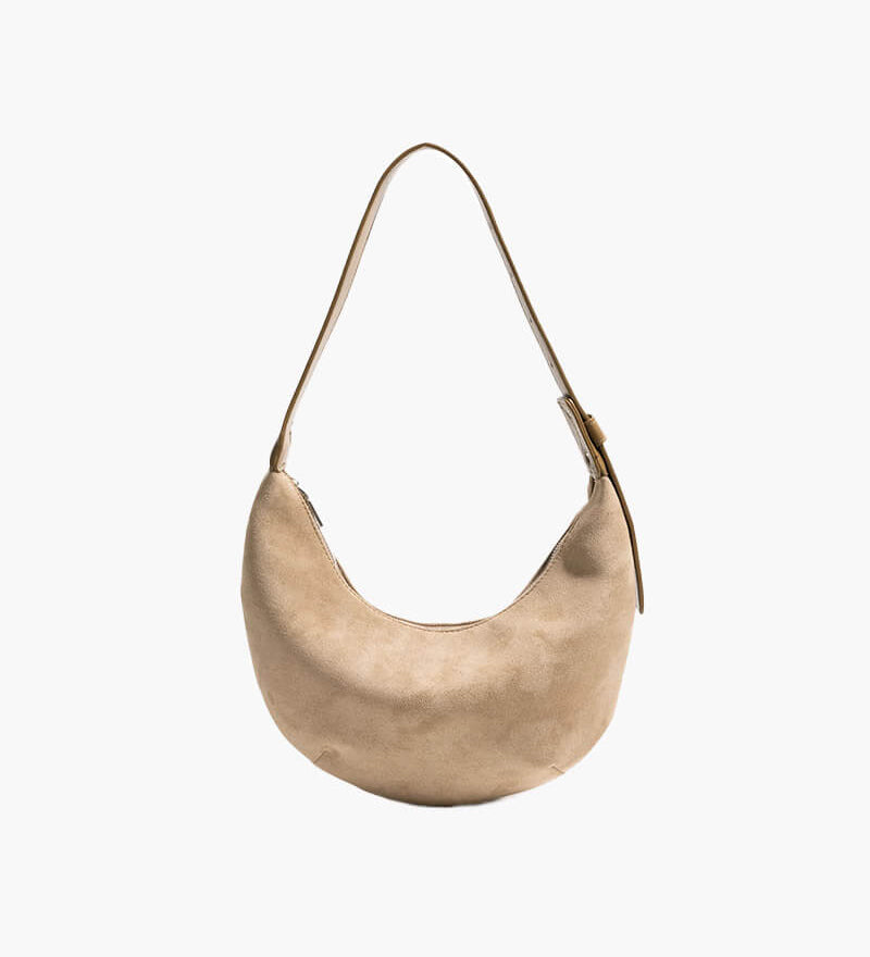 Bolso de Hombro en Forma de Media Luna con Acabado de Ante