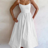Vestido midi de verano con tirantes finos y falda evasé para mujer elegante