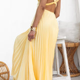 Vestido midi plisado con escote en V y tirantes anchos