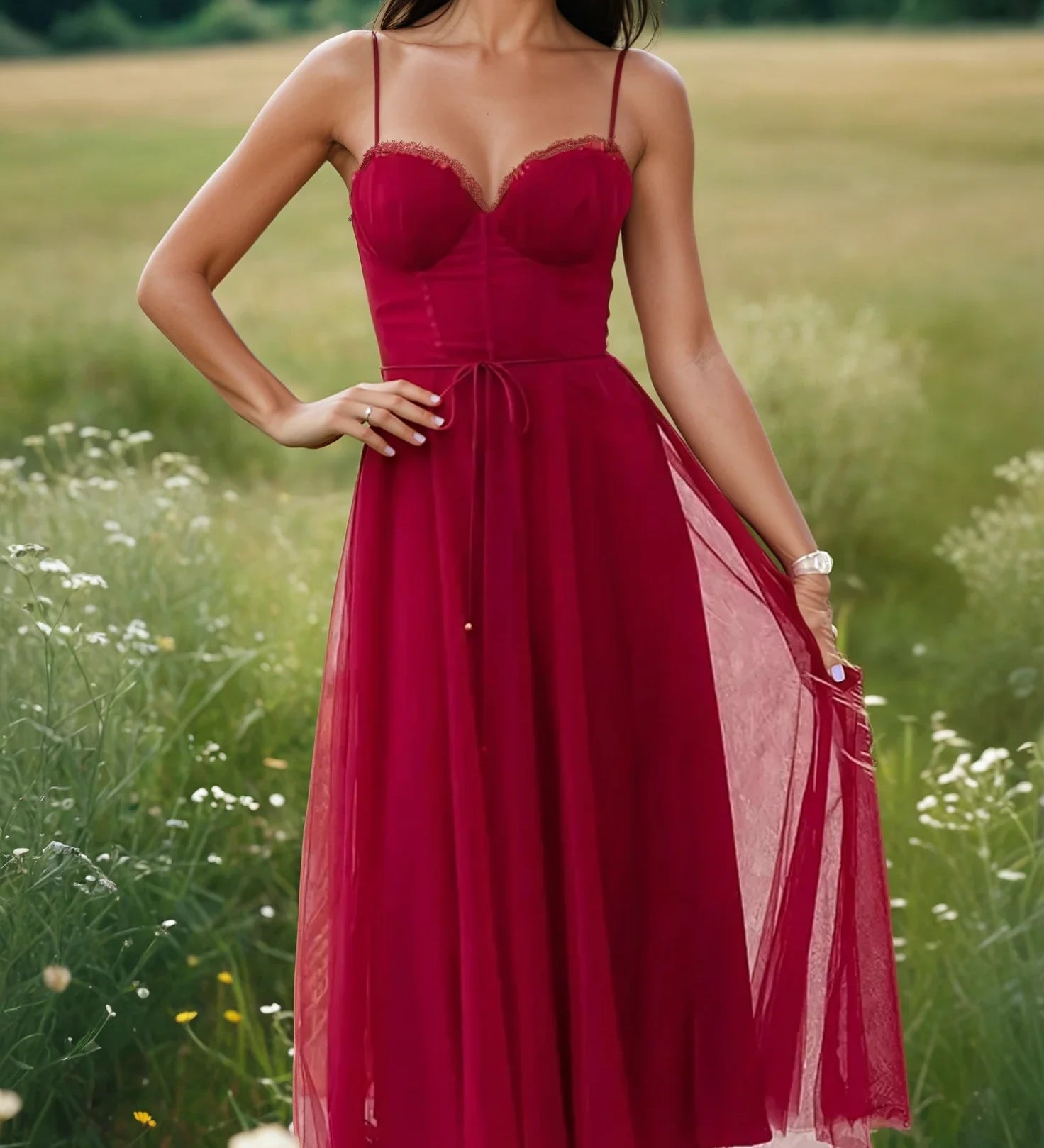 Vestido Midi Romántico de Tul con Tirantes Finos