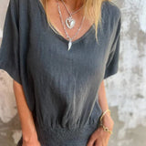 Blusa Beige con Escote en V y Cintura Fruncida para Mujer