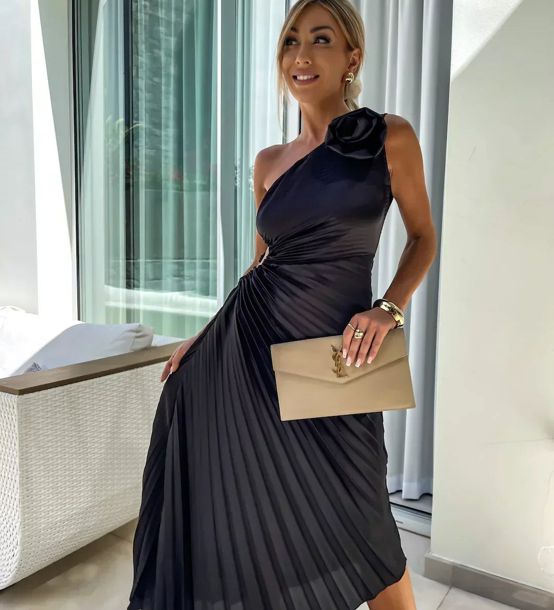 Amaranta - Vestido de Flores Romántico