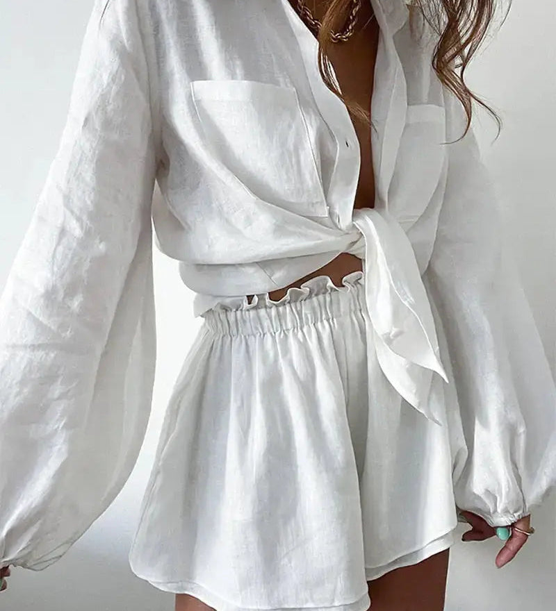Conjunto de dos piezas veraniego con camisa y shorts