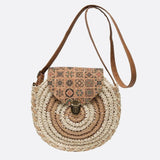 Bolso Redondo de Paja con Solapa Étnica