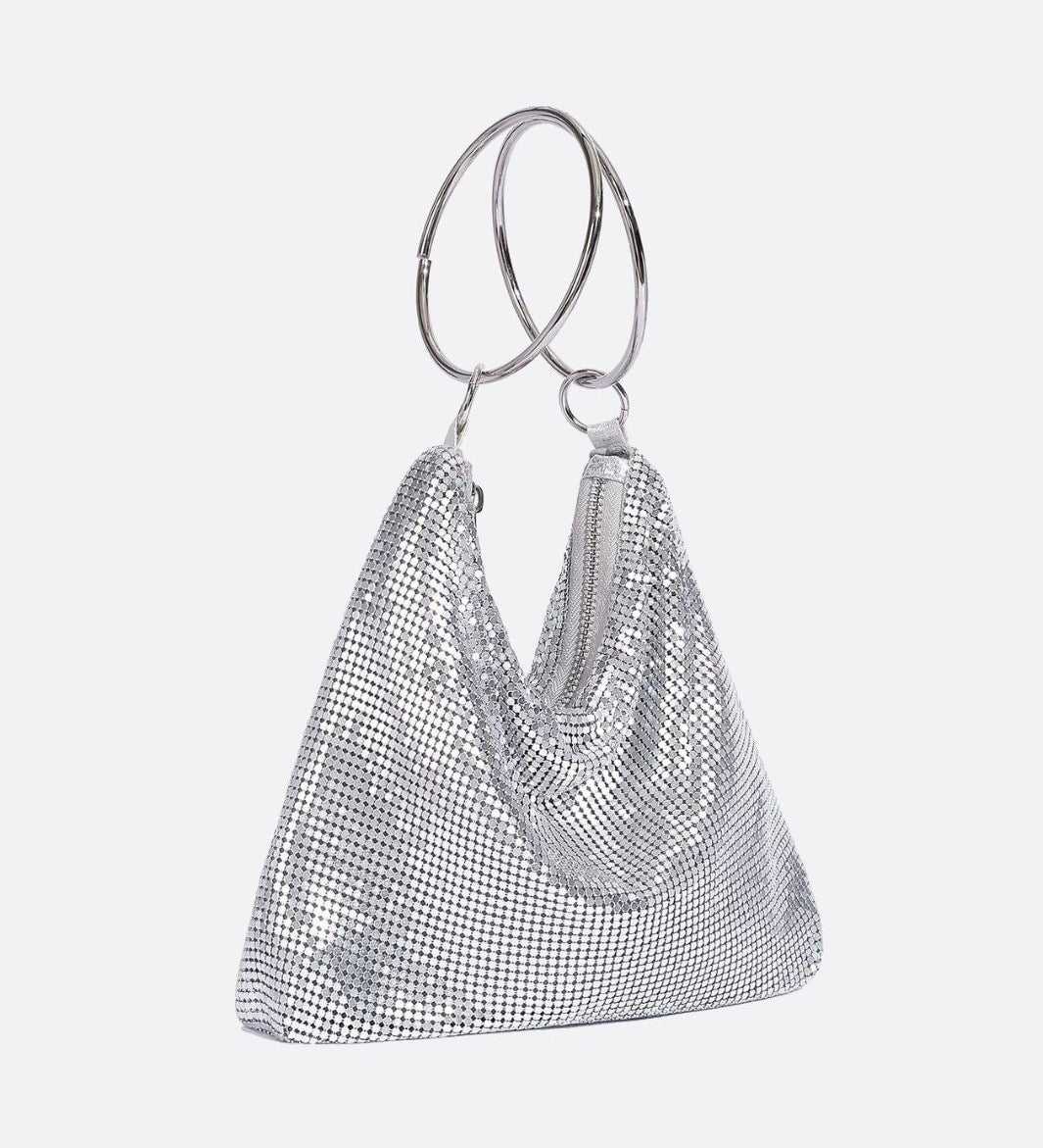 Bolso de fiesta plateado con asa metálica – elegancia brillante para la noche